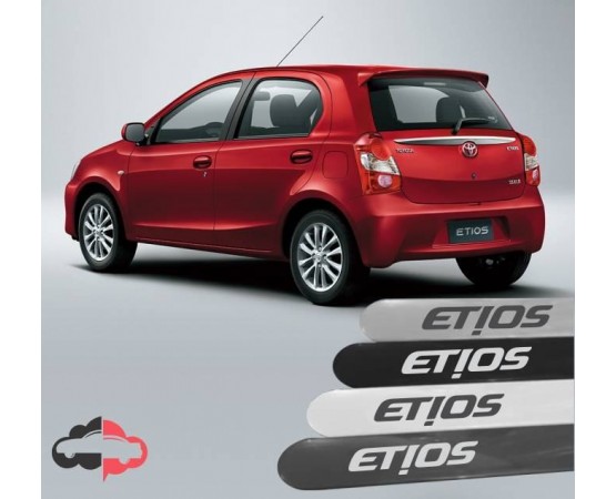 Friso Lateral Personalizado Toyota Etios