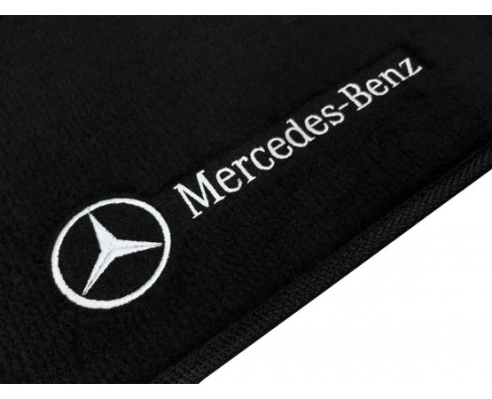 Tapete Mercedes Benz Glb 200 Luxo